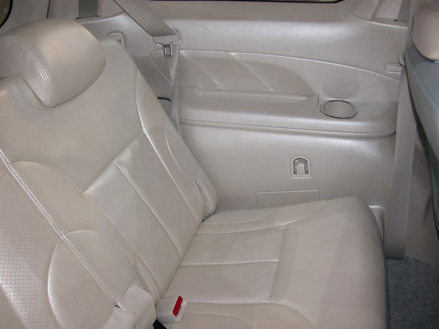  Subaru Exiga Concept 2007 года  (фото 37 из 44)